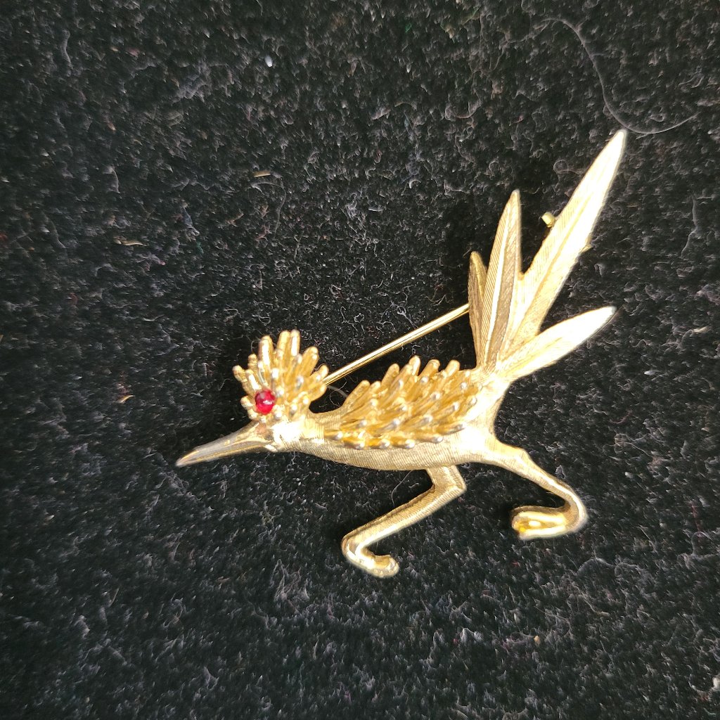 Unique Vintage Boucher Vintage Roadrunner Running Goldtone Brooch Pin